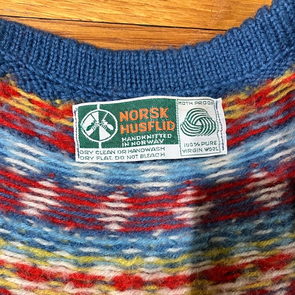 Vtg Norwegian sweater - Picture 3 of 11